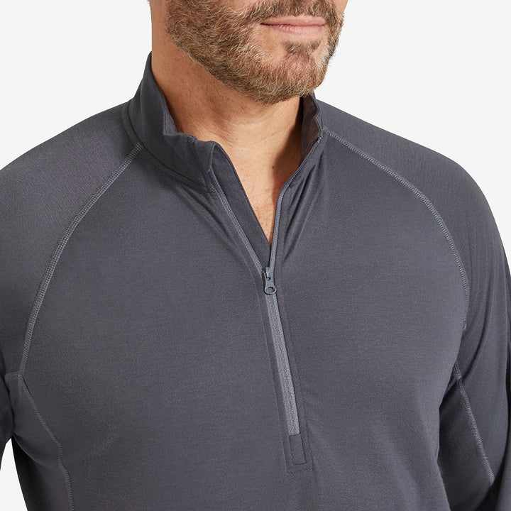 Close up of the zip on the Genus Men's Charcoal Eden Zip-Neck Top