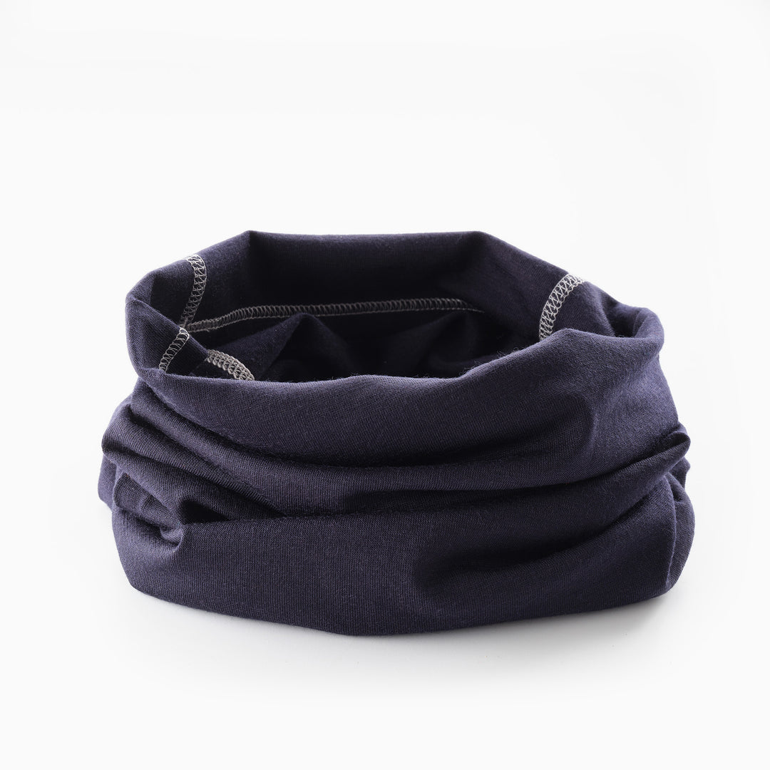 Front view of a Genus Merino Neckwarmer 