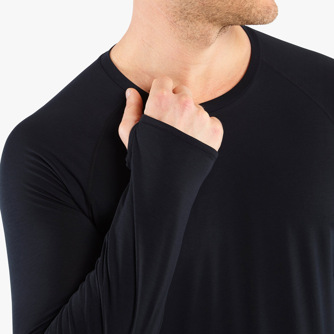 Close up of the Genus Men's Merino Blend Thermal Top