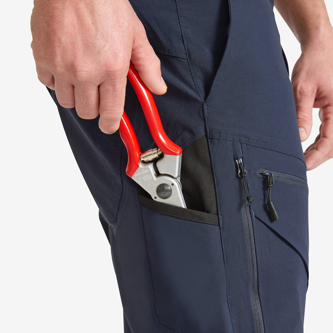 Tool pocket on the Genus Men's Summer Gardening Trousers Dark Navy